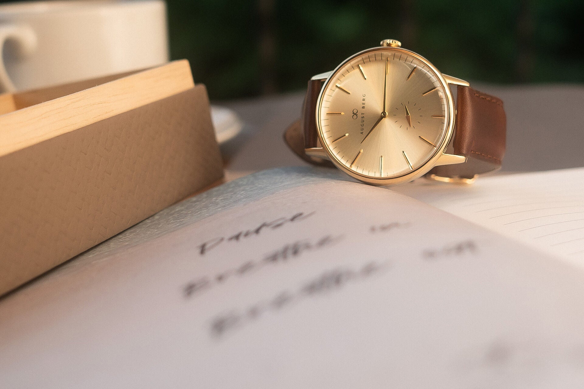 Unleash Your Summer Spirit: Minimalist & Bright Watches to Match the Season