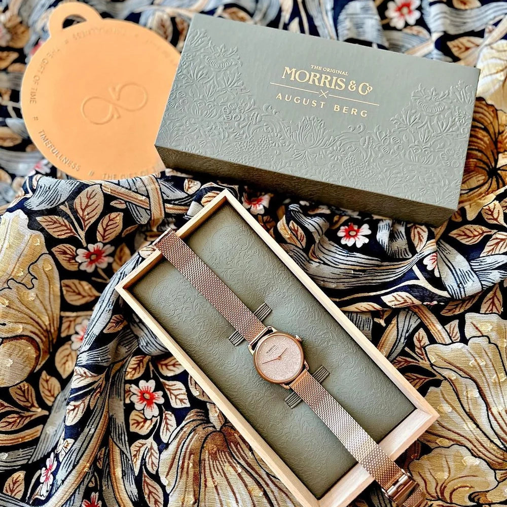 Petite Willow Bough - August Berg