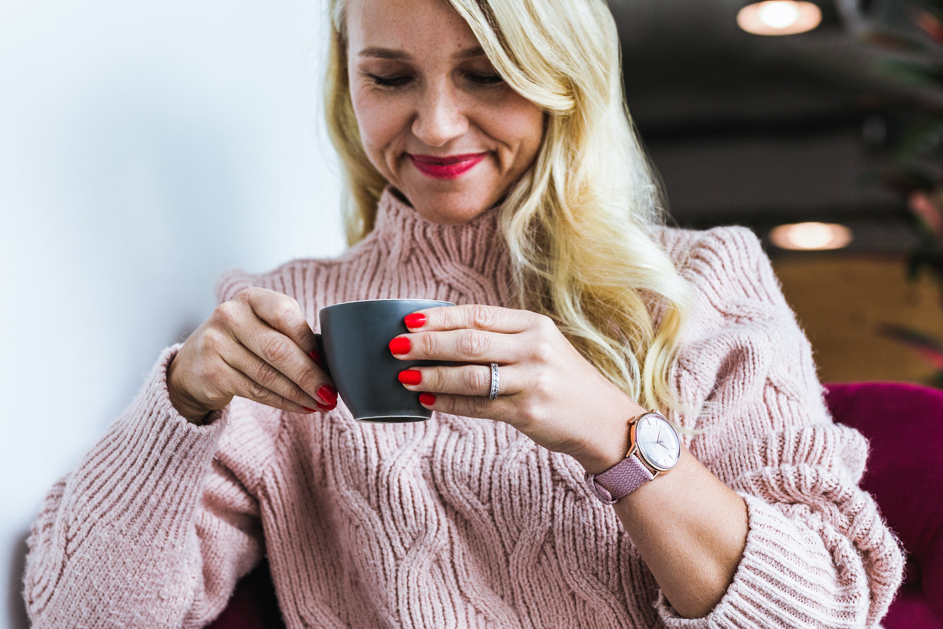 Which Wrist Does a Woman Wear a Watch?