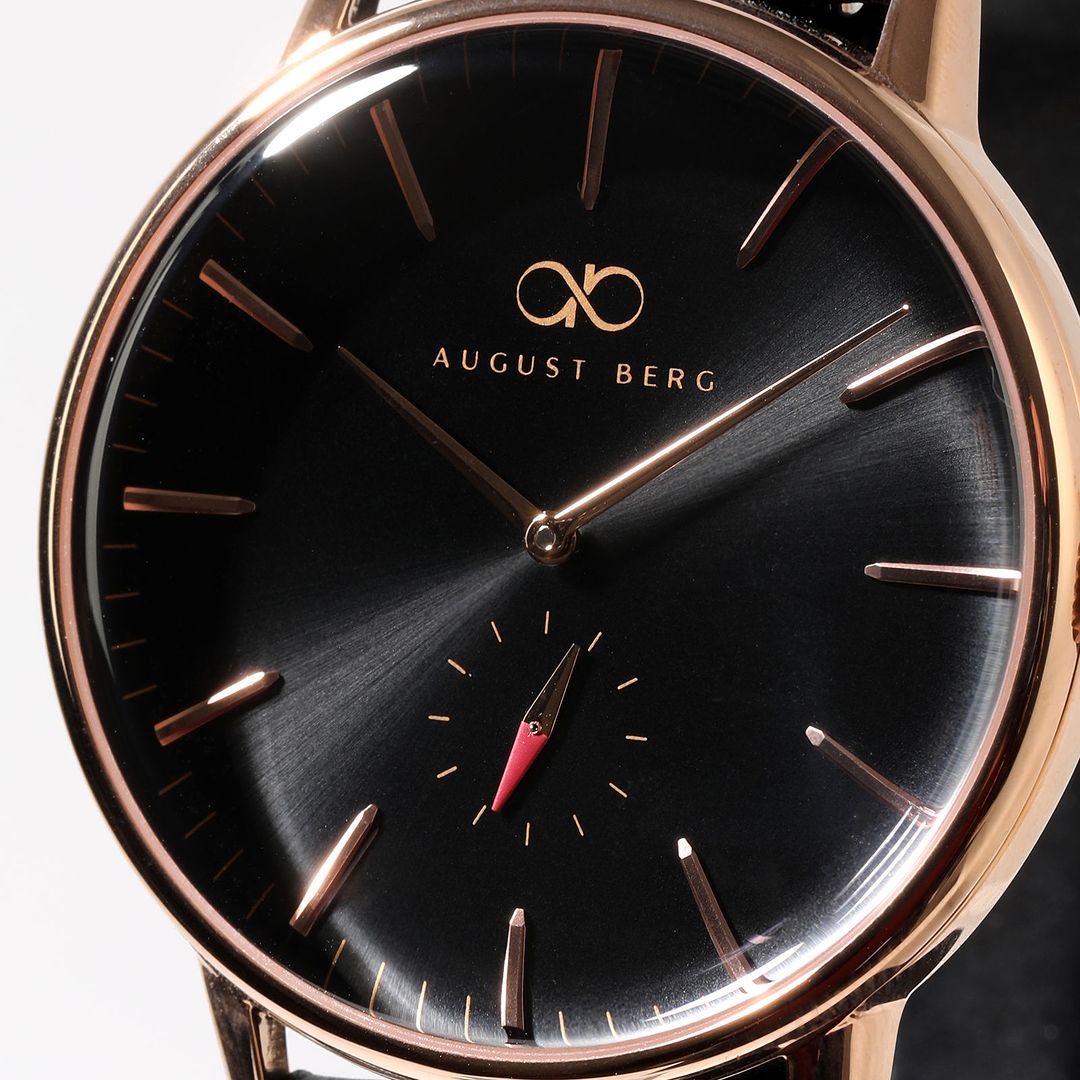 Serenity Noir Black - August Berg